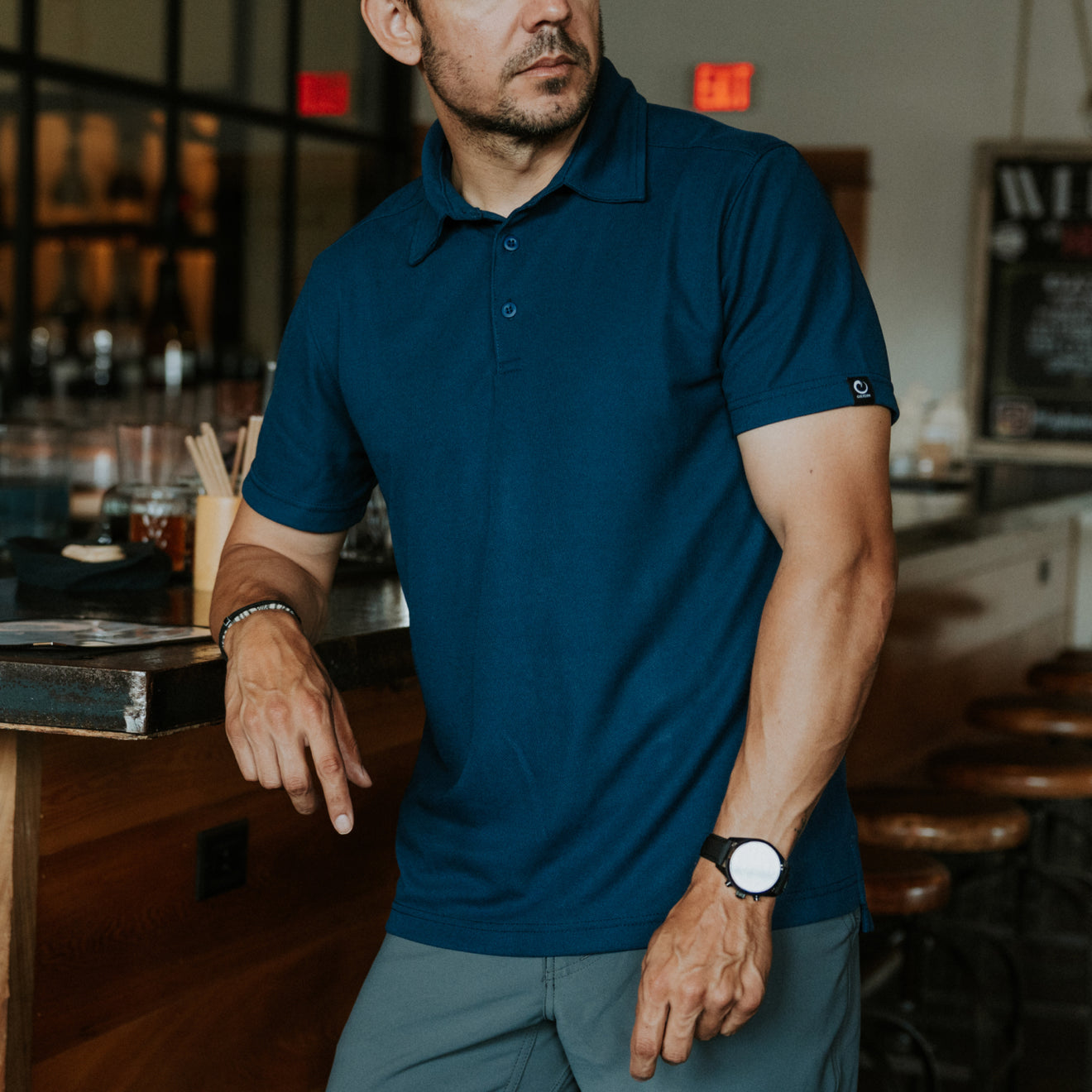 ATHLETIC FIT